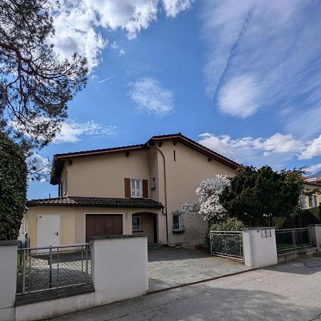 Locarno, Casa Pioda - Nahe Zentrum, Mit Balkon Und Parkplatz Buitenkant foto