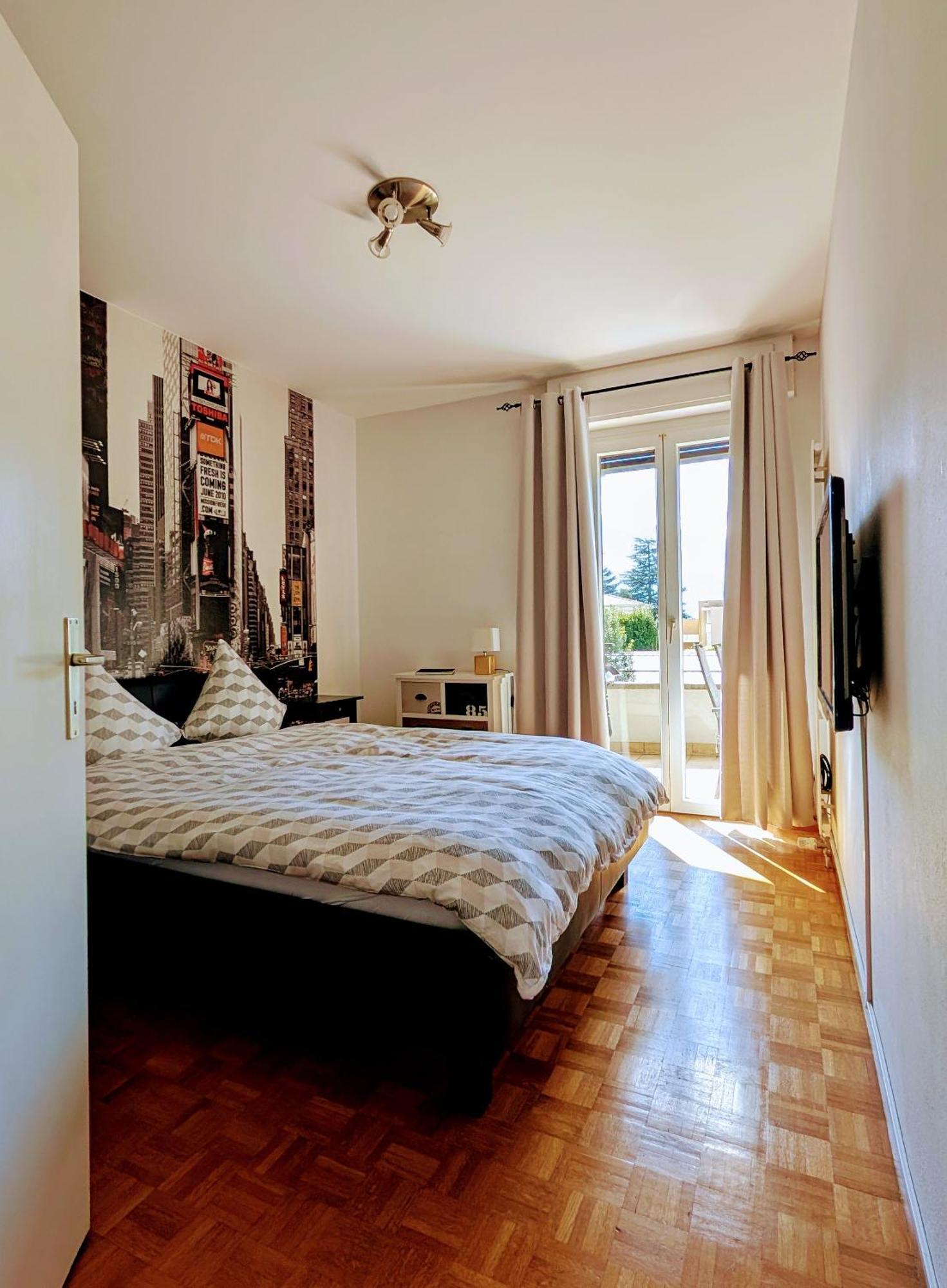 Locarno, Casa Pioda - Nahe Zentrum, Mit Balkon Und Parkplatz Buitenkant foto
